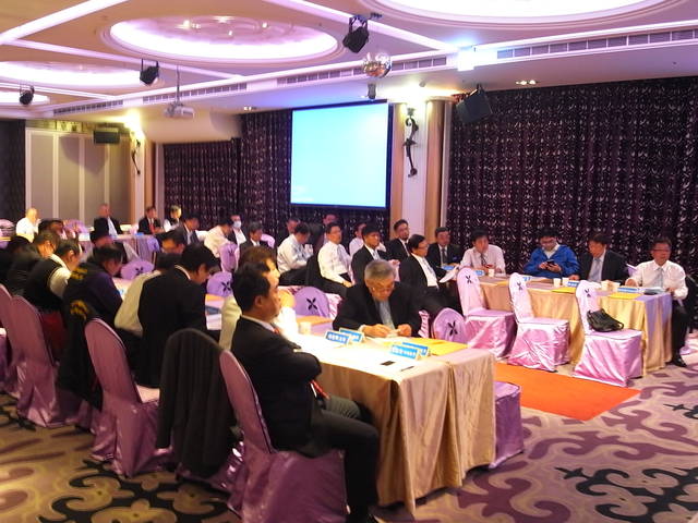 1196195_6642d410a5ec78bed9531ff2054f847c