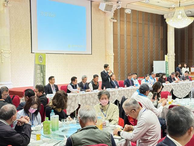 1374828_16fbdd50e16927ddbd15c90e4a4a73aa