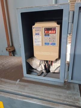 1375431_563b76880f79534eea91030114ce1df4