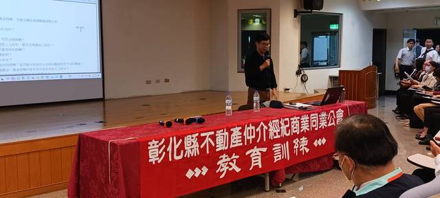 1376444_794d93cc6d2ad0f6744c2f054d0b54e6