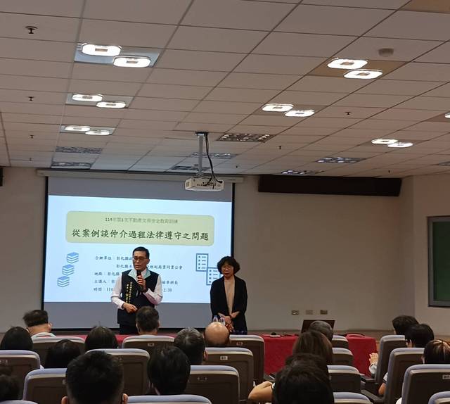 1376449_6bb652de4eb92994af923b0a8c551f0a