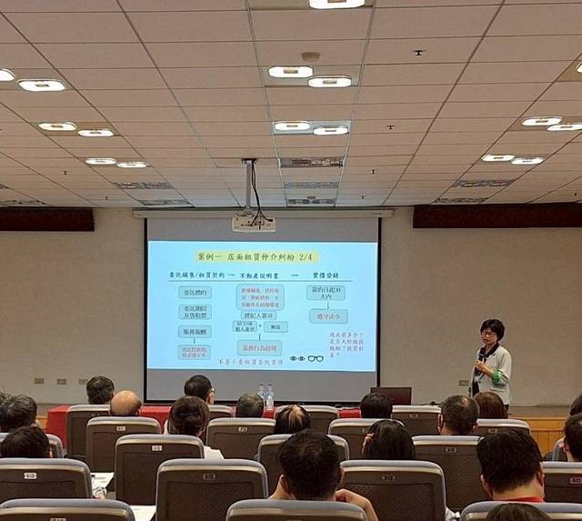 1376451_a7cf5dfd2e0d94bb925ec7ff470d58b4