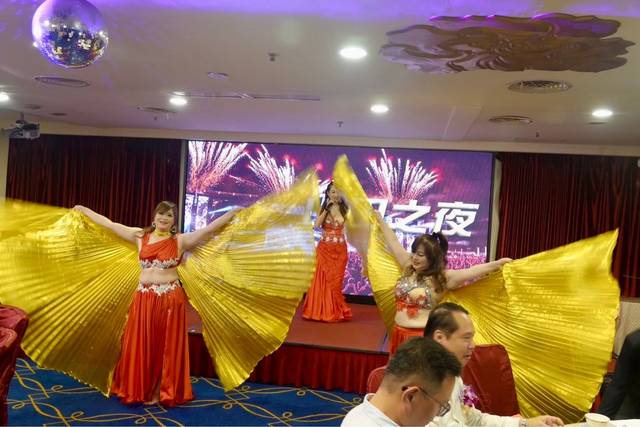 1376559_5cc6433361cccd83665bdb1478090ddb