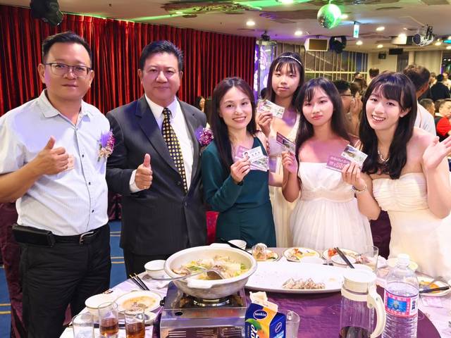 1376649_4973e3ae4977b07f62302412c4a046f9