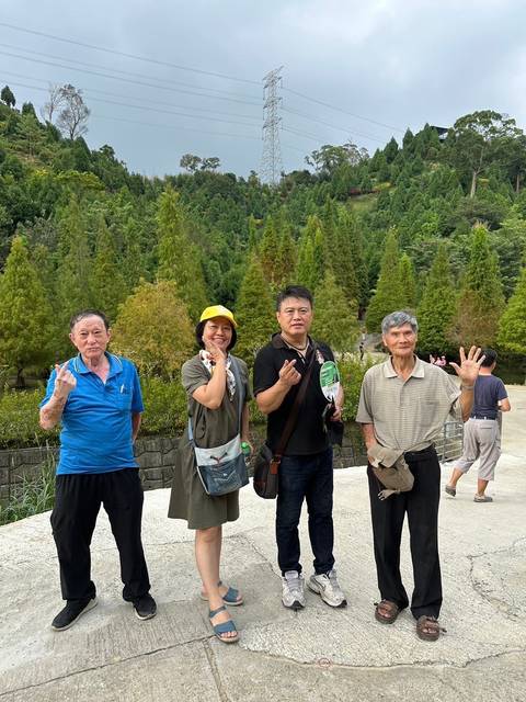 1376684_8406769dc5d5cefc53f5a3b2da985c50