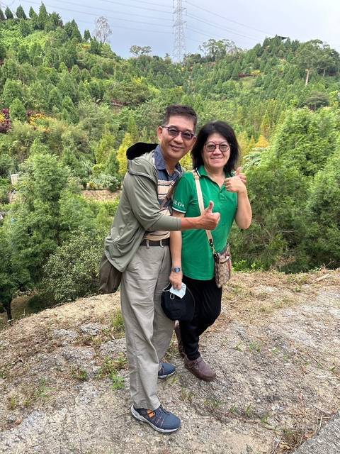 1376685_c2f47cec526d4ed6111cd9dabd35607b