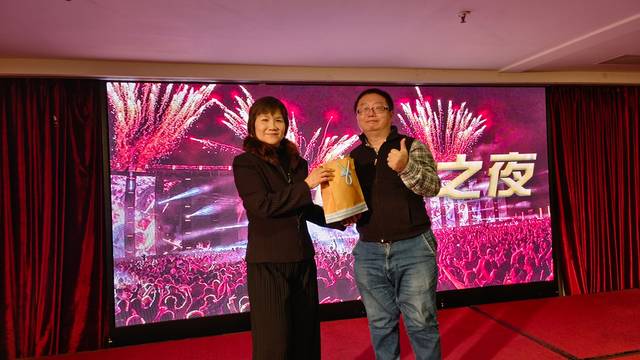 1376707_dde72df81868806c8c55de1c2476268e