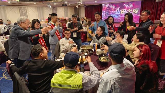 1376721_b7766f21177b5fb662cc8ff93557cf92