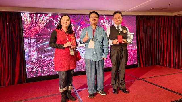 1376727_ad944db3a6dad6fa07e4245c08fe8d02