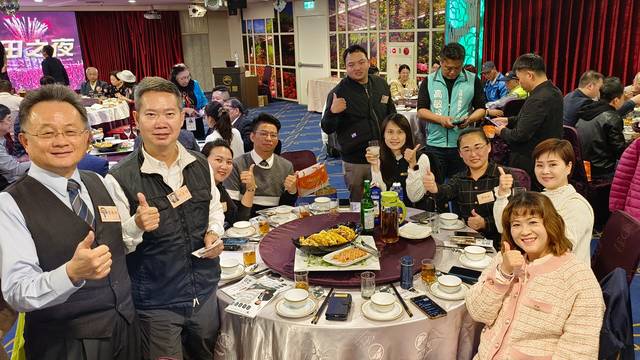 1376738_b7b0e8bfa533117f567a77a5ff844e49