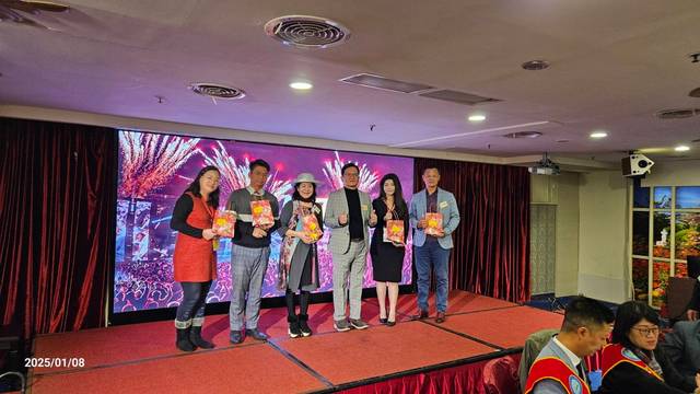 1376823_03e9ce2845e4b3663de426490b95eb9c