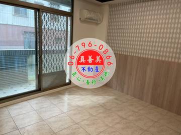 #4619 北區近大港國小店面住家