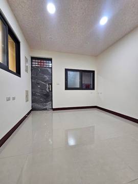 潭子買屋 中區商圈稀有透天