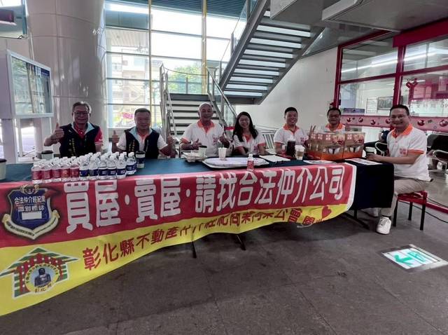 1378308_fdd2c9e1b2ad7ce97ef544526a225fff