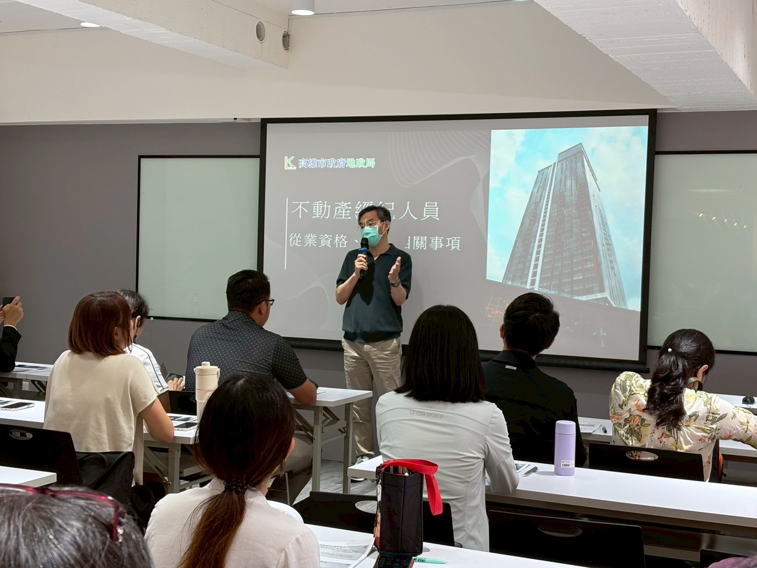 1378602_ed0abf16b5838e6769f45dafdb4c0c36