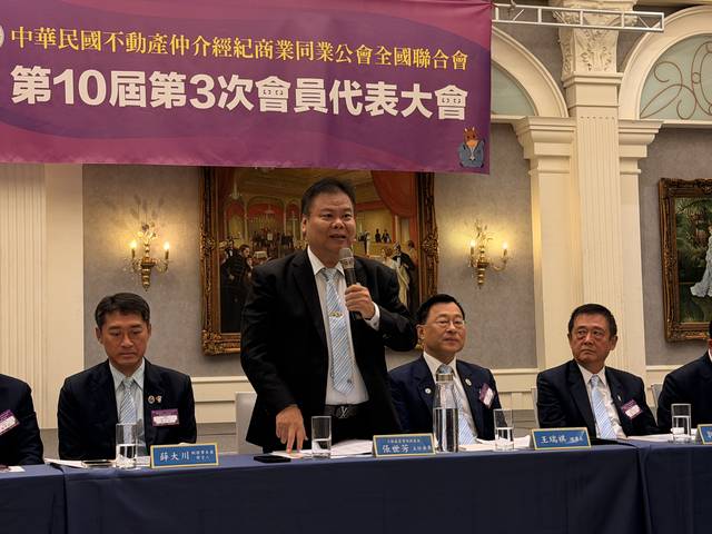 1378825_6c56fd6444b22c318f200a5746343c72