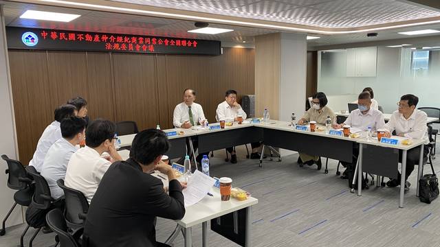 1379067_4be33acba701b3c41eb3cc43a869f97f