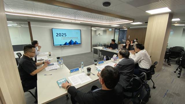 1379100_37a00b1803b6e019ebc160dd4000f143