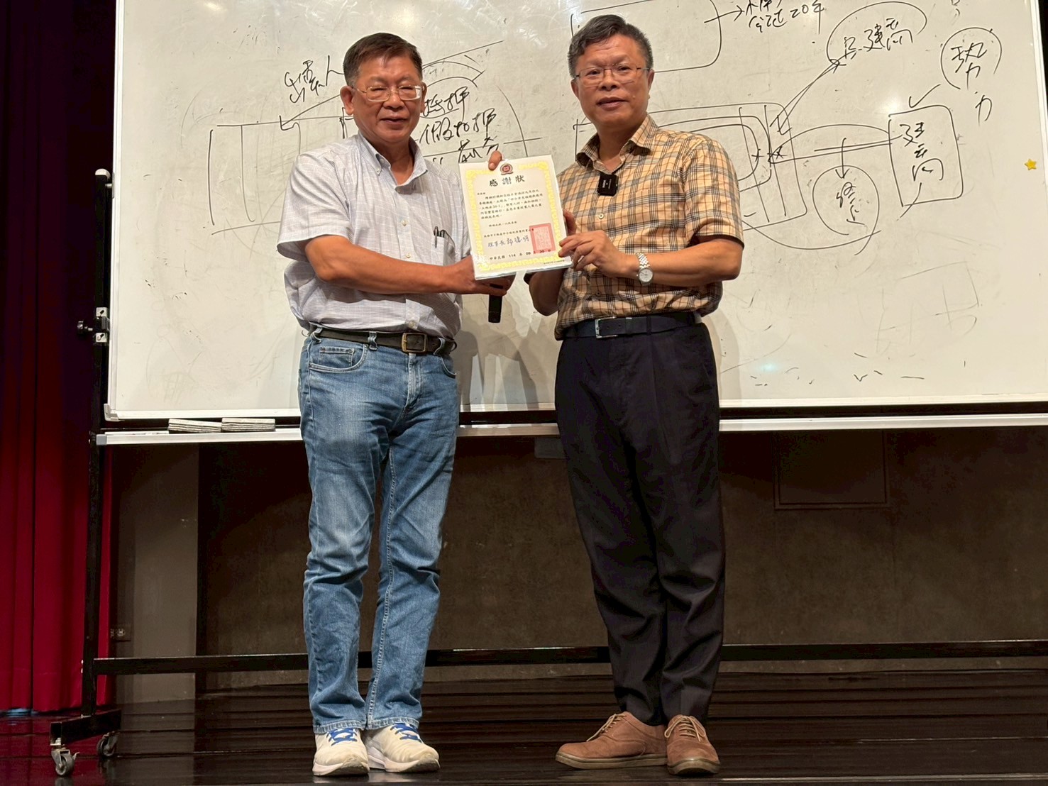 1379926_ba7df2e4a1209f69c702e28aa1937f6a