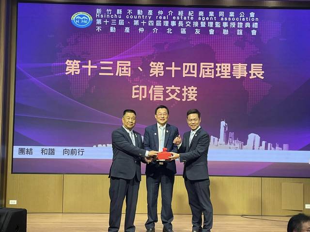 1379566_c5e258653d3854b580cda5125985449f