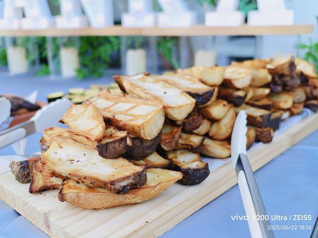 1379636_19ae8cee920bc1ae1b4a083170b3eecd