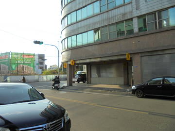 {租店鋪}社頭鄉員集路二段1樓透天角間店舖