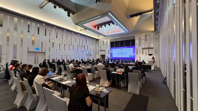 1382091_79813ec9e1a9aa8309638fb6e83a5fc5