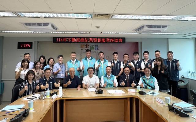 1377611_09248a979979bc6e289a82e6d5510405