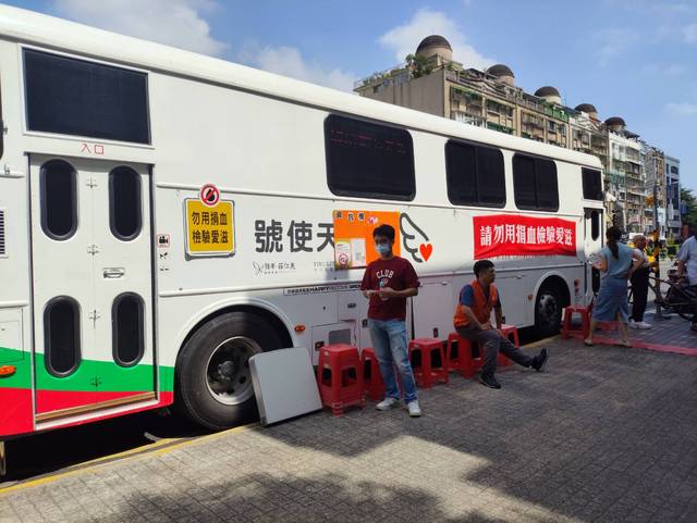 1377967_8a37924f96a5c672844d9d174fa07cd4