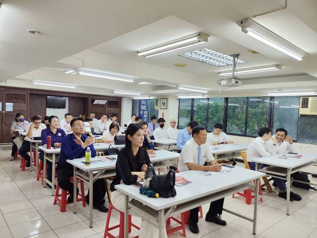 1378207_3fc9c70eb1e5fd5bcefd6fc127bdab33